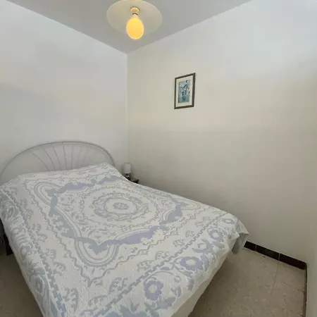 Climatise Avec Balcon, Parking Prive, Wifi - Proche Thermes Et Etang - Fr-1-503-23 Apartment *