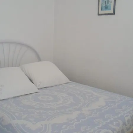 Apartmán Proche Thermes Avec Balcon Et Parking A - Fr-1-503-23 *